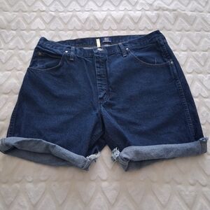 Wrangler Dark Blue Denim Rolled-Hem Men's Shorts